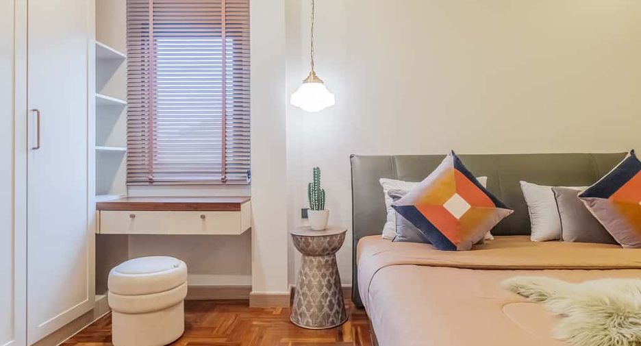 For rent and for sale 5 bedrooms house in San Sai, Chiang Mai