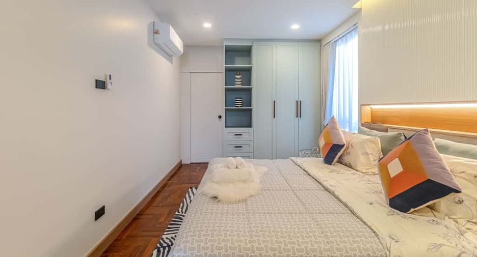 For rent and for sale 5 bedrooms house in San Sai, Chiang Mai