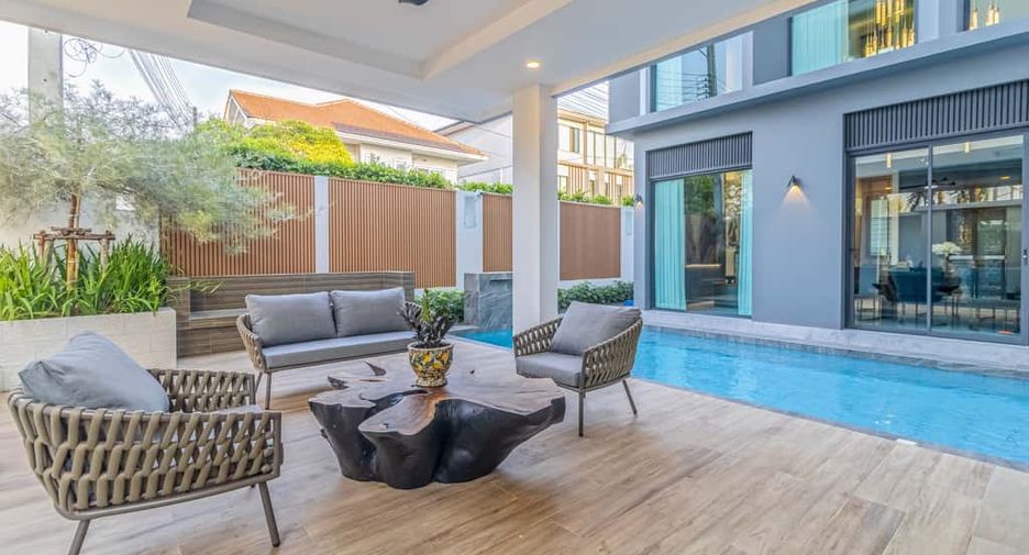 For rent and for sale 5 bedrooms house in San Sai, Chiang Mai