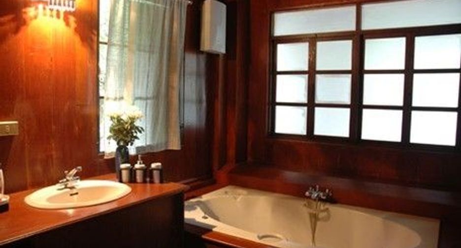 Hotel en venta de 10 habitaciones en Mueang Chiang Mai, Chiang Mai
