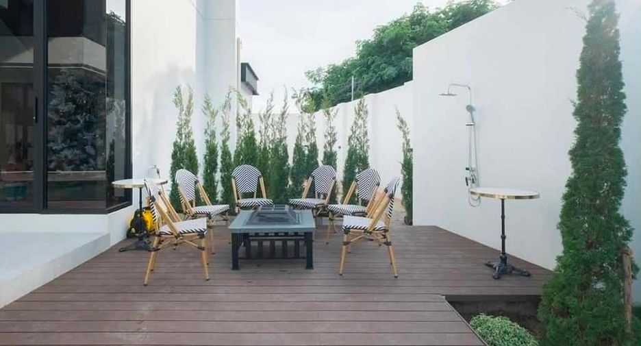 Villa en alquiler y en venta de 5 habitaciones en San Sai, Chiang Mai