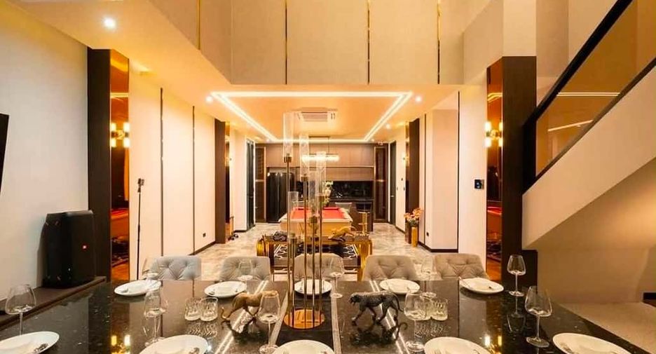 Villa en alquiler y en venta de 5 habitaciones en San Sai, Chiang Mai