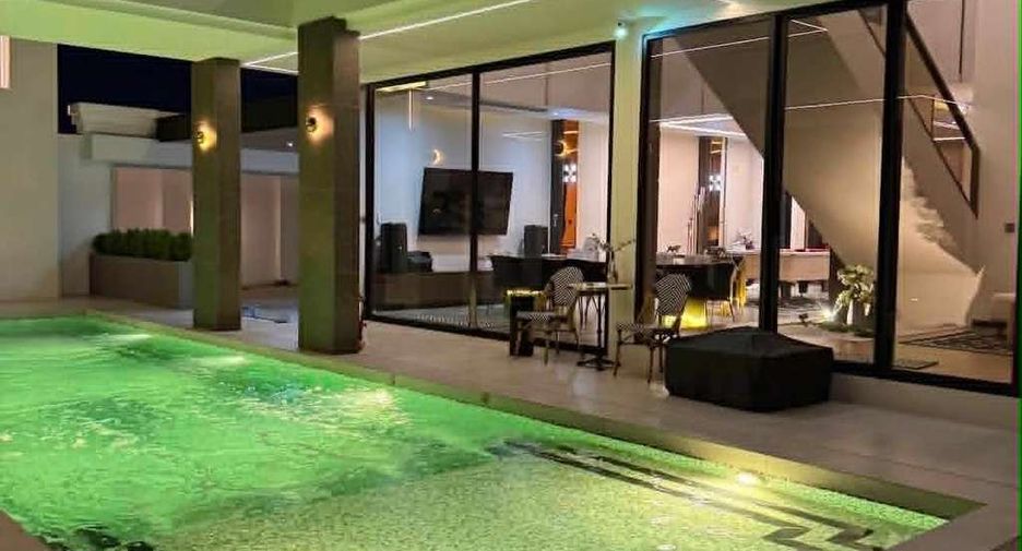 Villa en alquiler y en venta de 5 habitaciones en San Sai, Chiang Mai