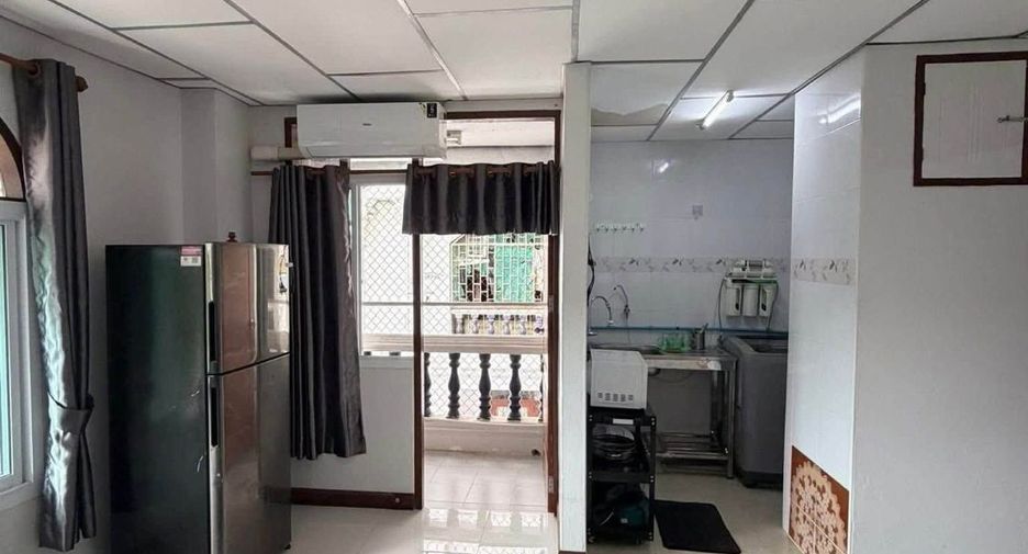 For rent 1 bed condo in Bang Lamung, Chonburi