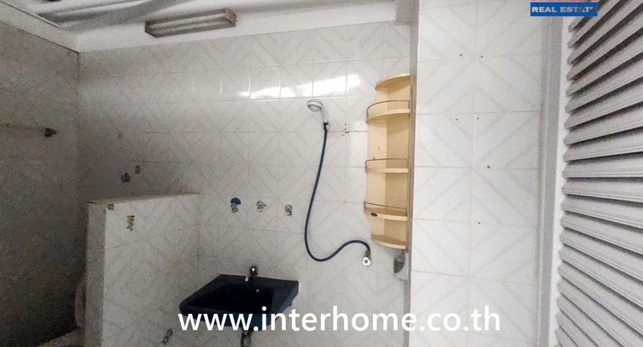 Продажа 2 спальни торговое помещение в Пхаси Чароен, Бангкок