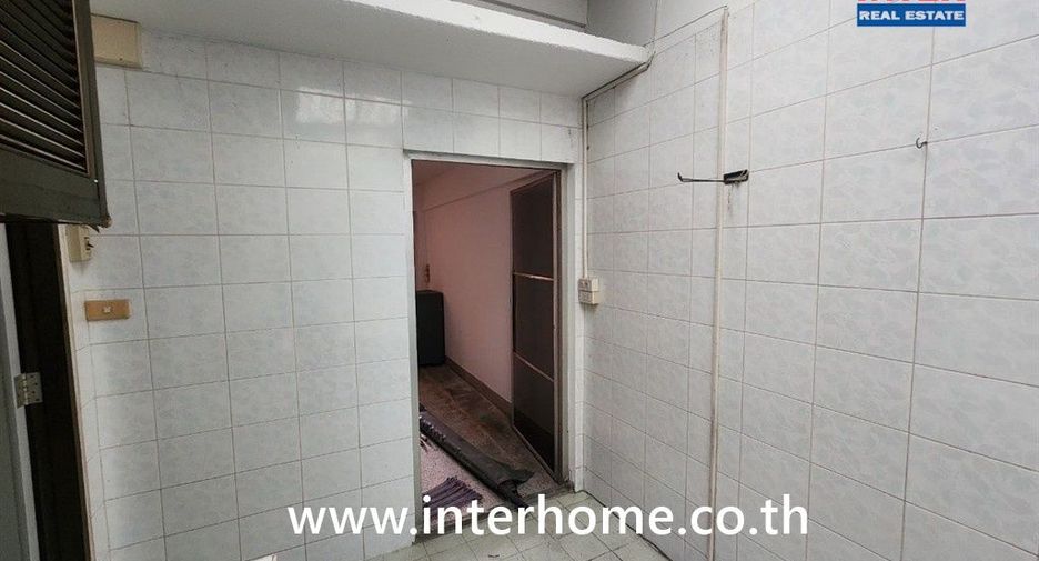 Продажа 2 спальни торговое помещение в Пхаси Чароен, Бангкок