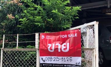 Haus zum Kauf mit 2 Zimmer in Min Buri, Bangkok