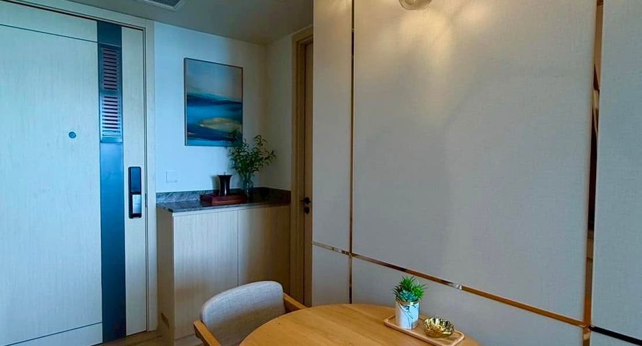 Wohnung zur Miete und zum Kauf mit 1 Zimmer in Bang Lamung, Chonburi