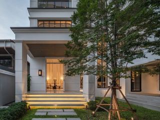 出租 3 卧室 独立屋 在 Pathum Wan, 曼谷