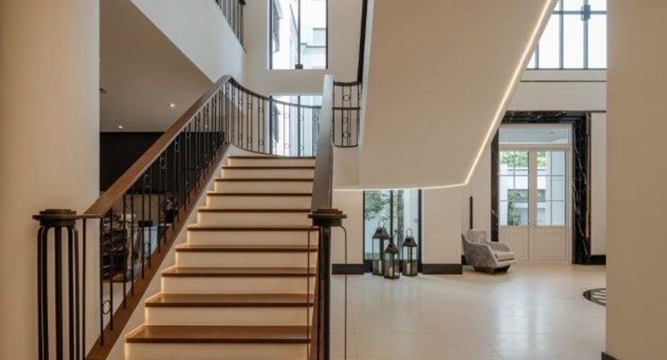 出租 3 卧室 独立屋 在 Pathum Wan, 曼谷