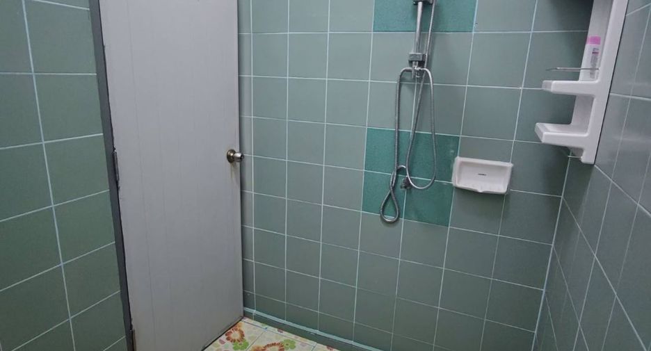 Casa en alquiler de 2 habitaciones en Bang Lamung, Chonburi
