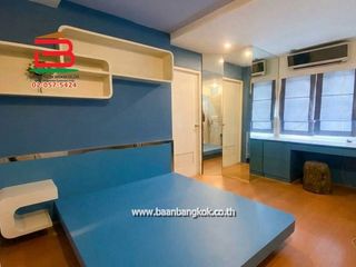 For sale 2 bedrooms townhouse in Wang Thonglang, Bangkok