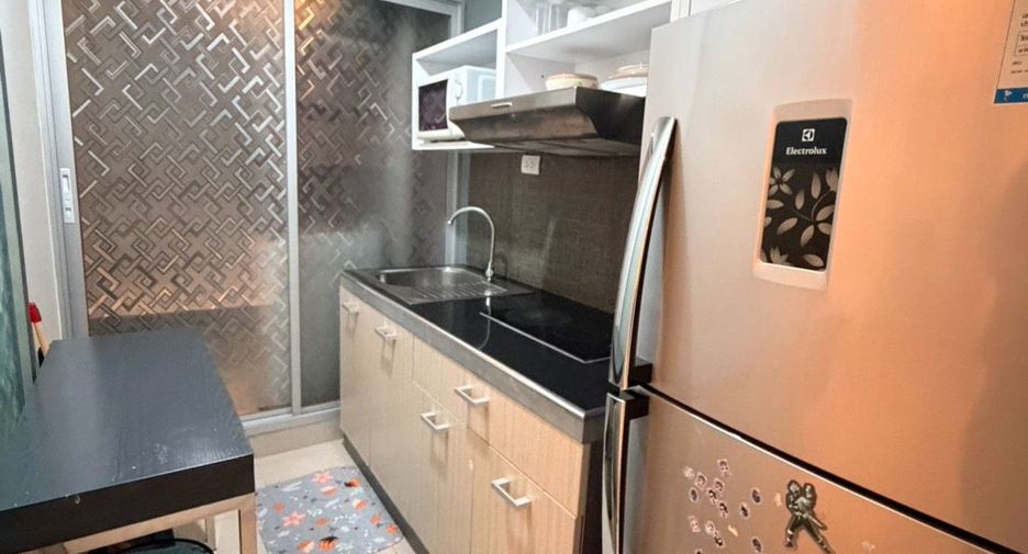For rent 2 bedrooms condo in Bang Lamung, Chonburi