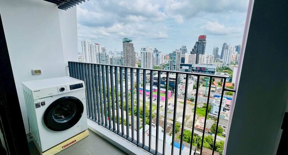 For rent 1 bed condo in Watthana, Bangkok