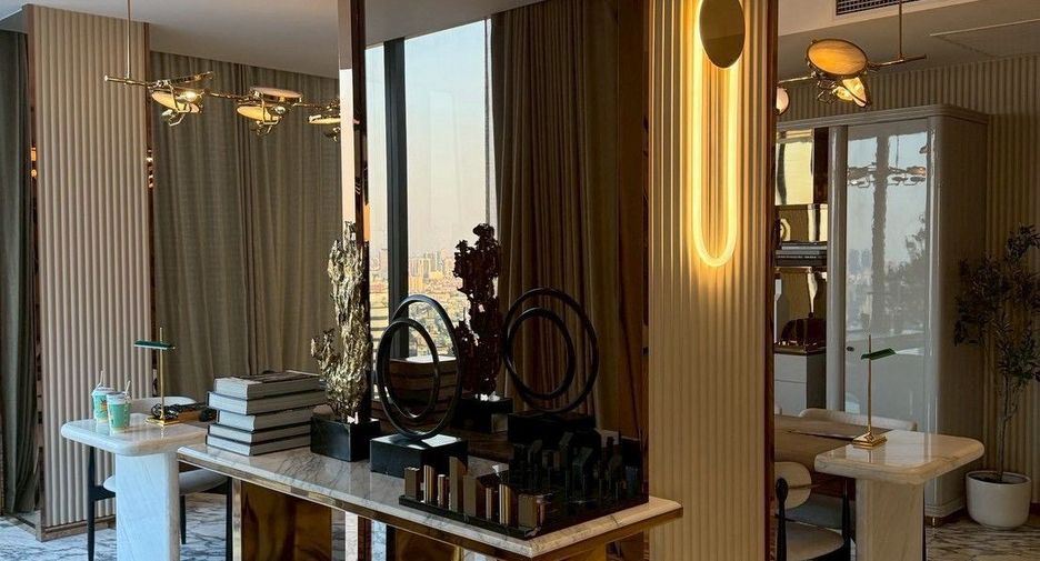 For rent 1 bed condo in Huai Khwang, Bangkok