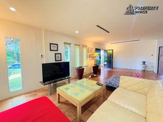 Villa en alquiler de 3 habitaciones en Bang Lamung, Chonburi