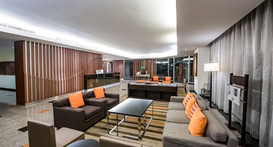 Apartment zur Miete mit 3 Zimmer in Yan Nawa, Bangkok
