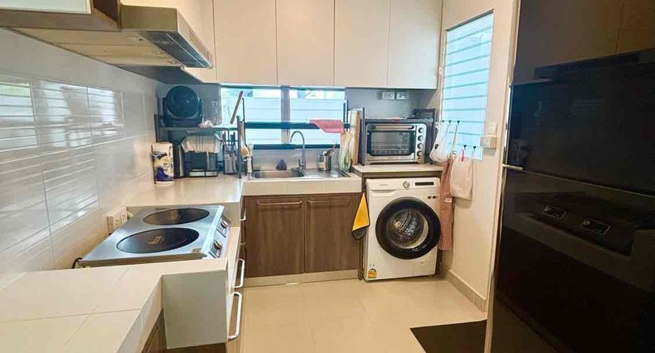 À louer 3 chambres maison à Bang Phli, Samut Prakan