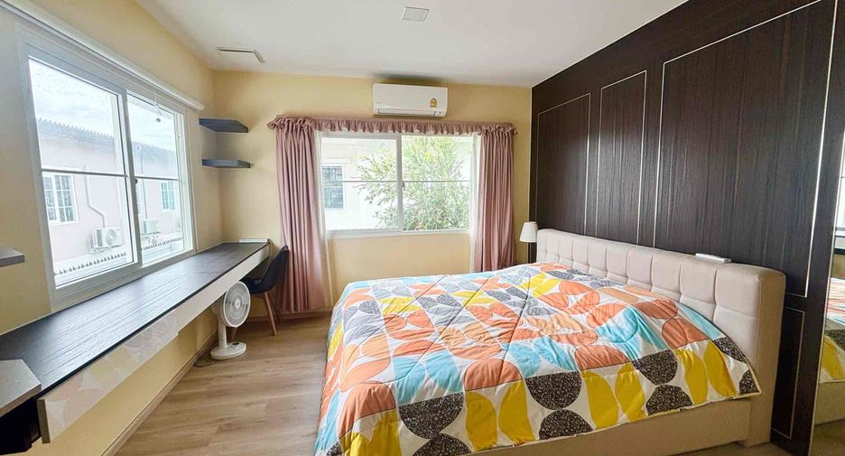 À louer 3 chambres maison à Bang Phli, Samut Prakan