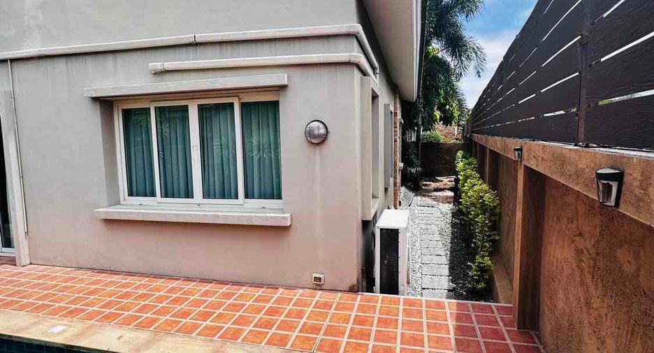 For sale 3 ベッドルーム villa in Bang Lamung, Chonburi
