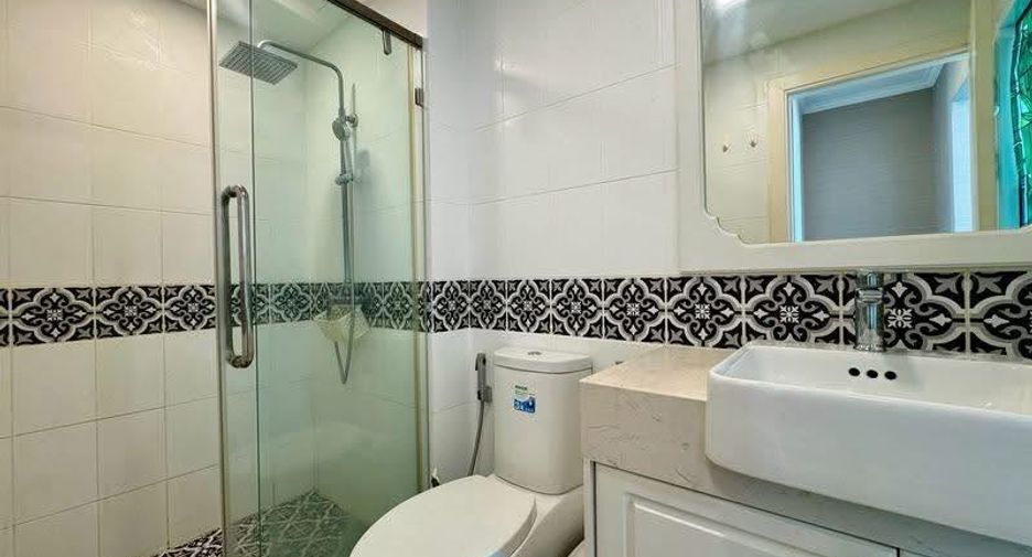 For sale 2 bedrooms condo in Jomtien, Pattaya
