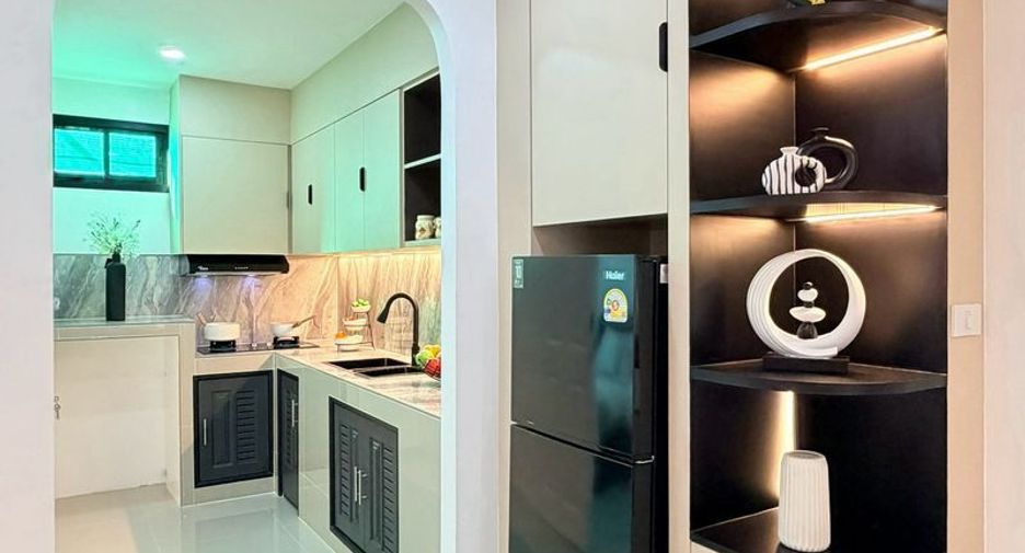 For sale 3 bedrooms townhouse in Bang Lamung, Chonburi
