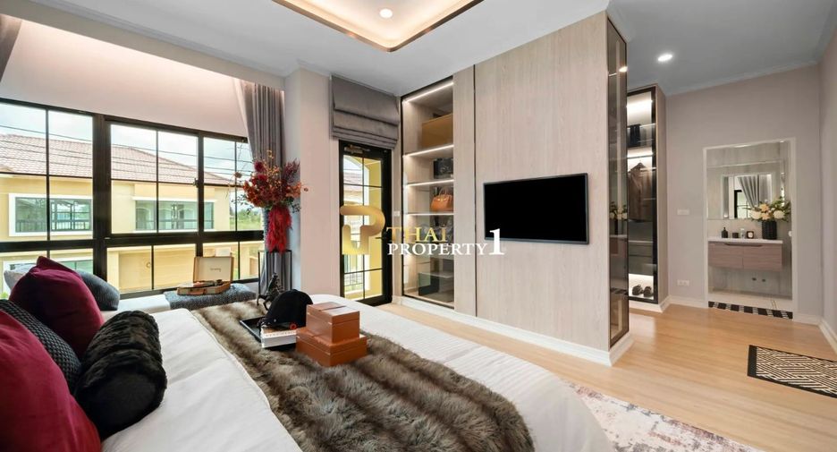 For sale 4 bedrooms villa in Hua Hin, Prachuap Khiri Khan