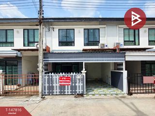 For sale 3 bedrooms townhouse in Phan Thong, Chonburi