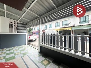 For sale 3 bedrooms townhouse in Phan Thong, Chonburi