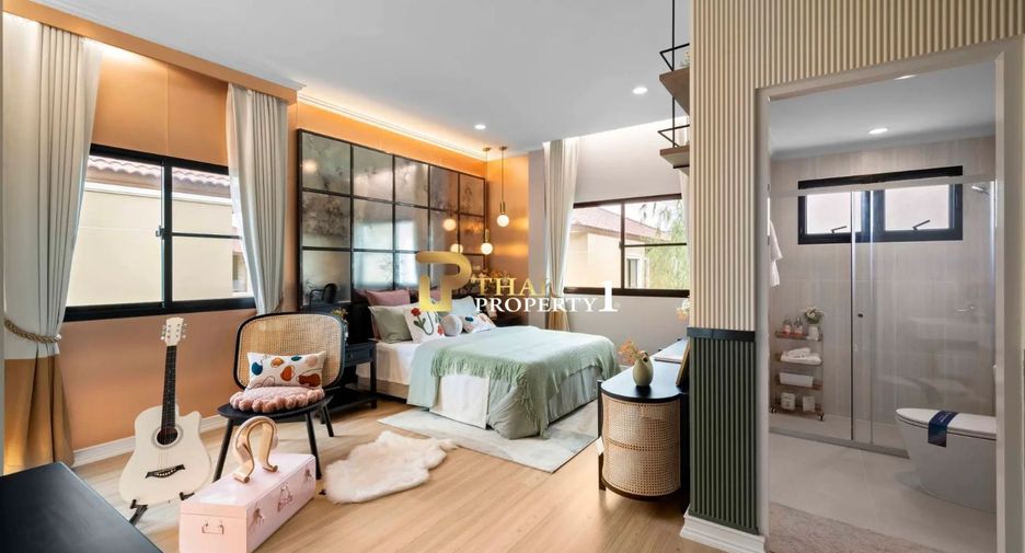 For sale 4 bedrooms villa in Hua Hin, Prachuap Khiri Khan