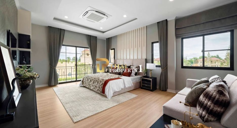 For sale 4 bedrooms villa in Hua Hin, Prachuap Khiri Khan