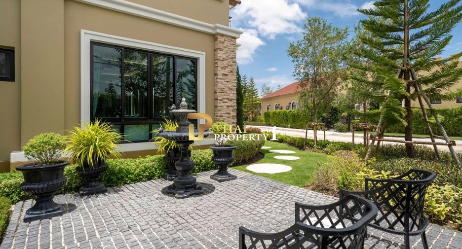 For sale 4 bedrooms villa in Hua Hin, Prachuap Khiri Khan