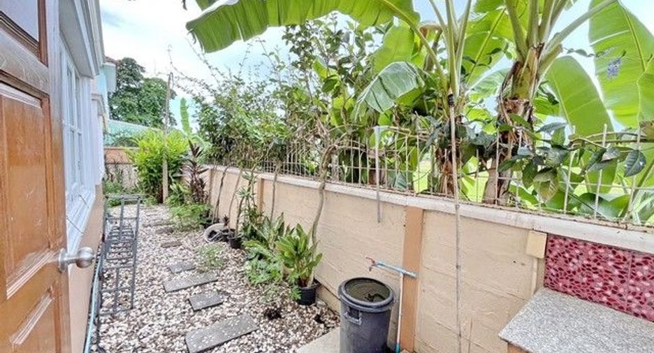 Продажа 4 спальни дом в Кхлонг Сам Ща, Бангкок