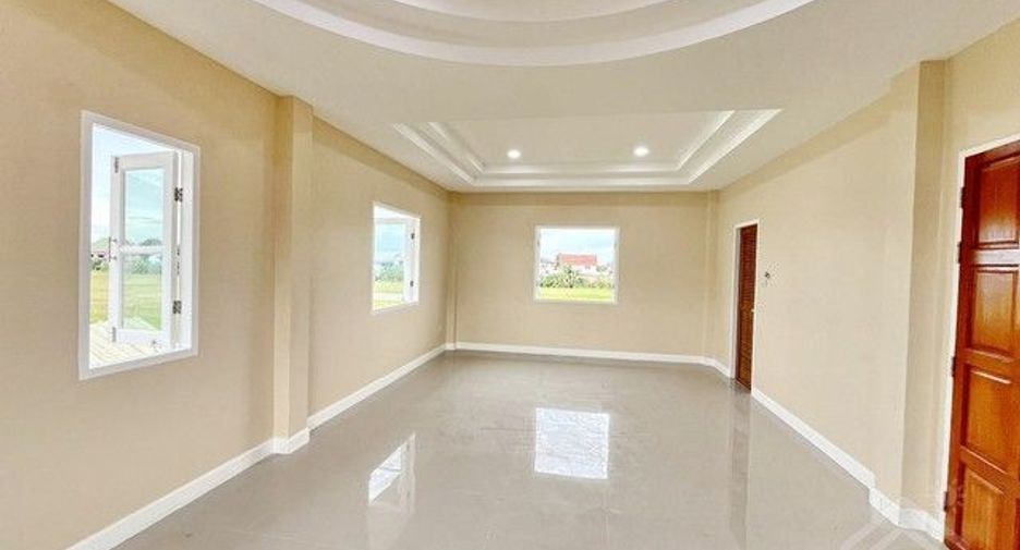 Продажа 4 спальни дом в Кхлонг Сам Ща, Бангкок