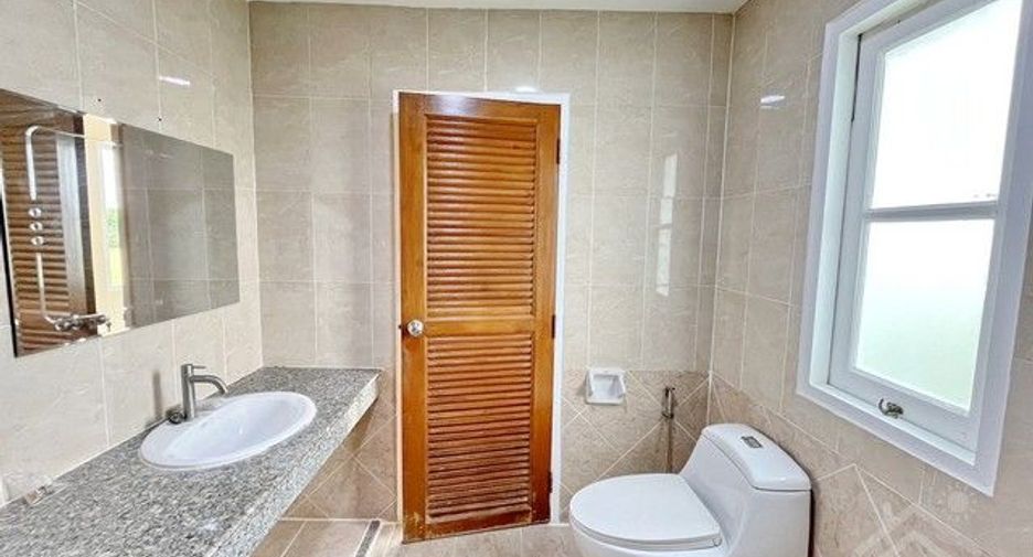 Продажа 4 спальни дом в Кхлонг Сам Ща, Бангкок