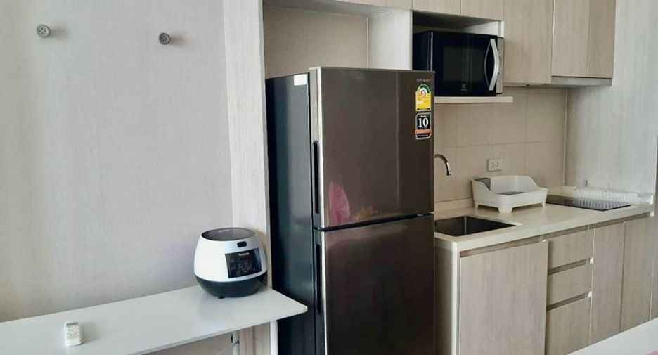Condo en alquiler de 1 habitaciones en Si Racha, Chonburi