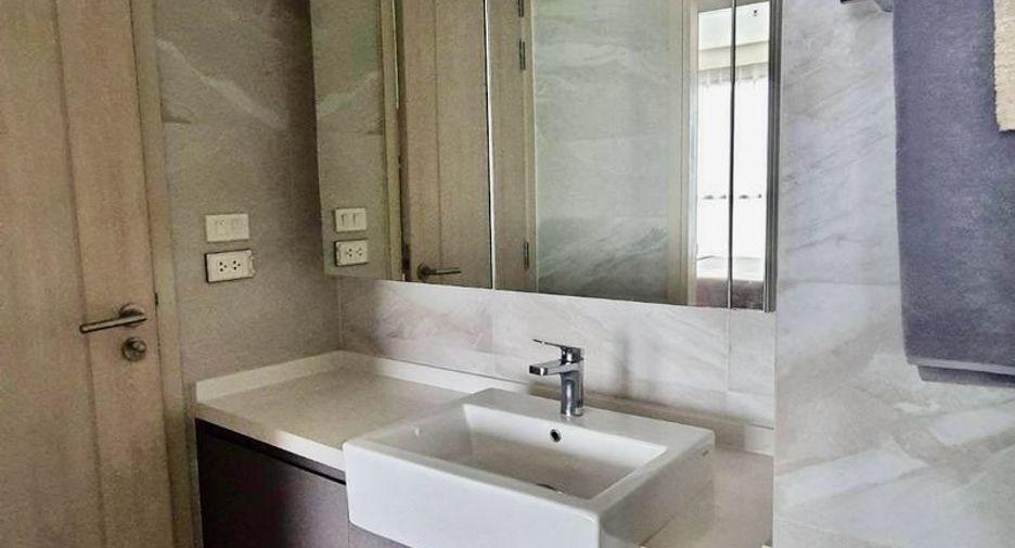 Condo en alquiler de 1 habitaciones en Si Racha, Chonburi