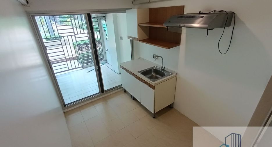 À vendre 1 chambre condo à Bang Kapi, Bangkok