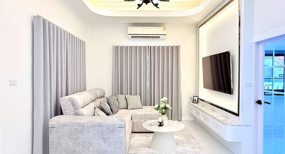 For sale 3 bedrooms house in Bang Lamung, Chonburi