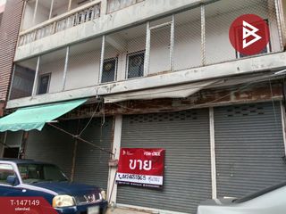 Local comercial en venta de 4 habitaciones en Mueang Nakhon Sawan, Nakhon Sawan