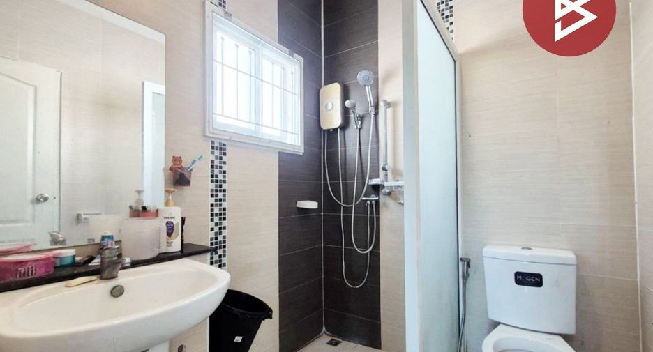For sale 4 ベッドルーム house in Bang Kruai, Nonthaburi