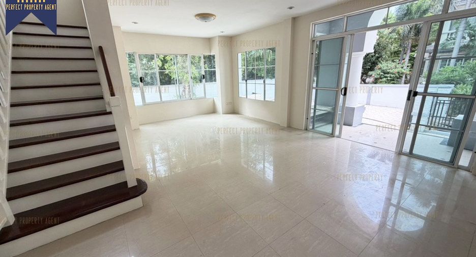 Продажа 4 спальни дом в Mueang Samut Prakan, Самутпракан