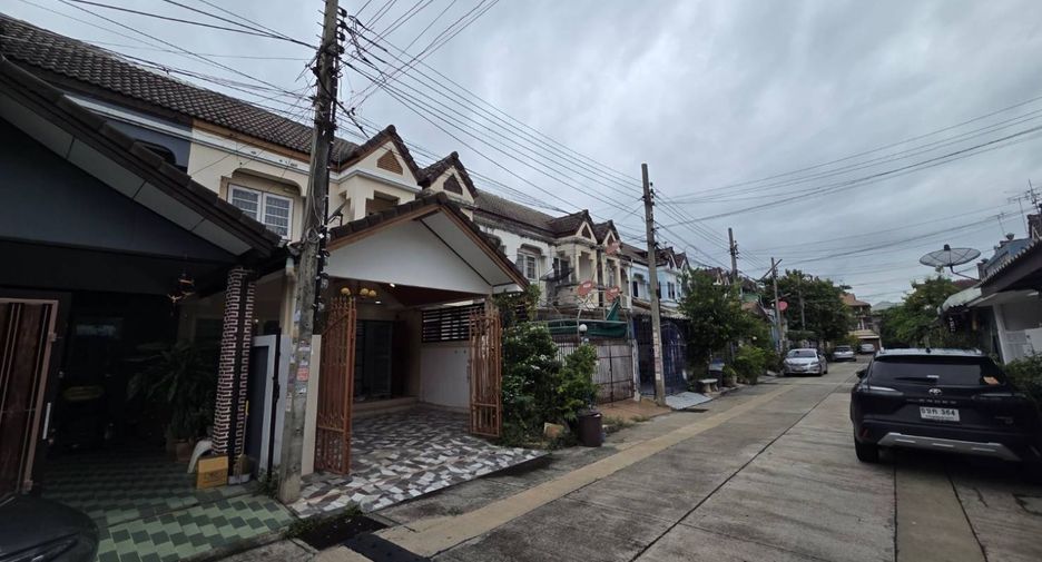 出售 2 卧室 联排别墅 在 Mueang Nonthaburi, Nonthaburi
