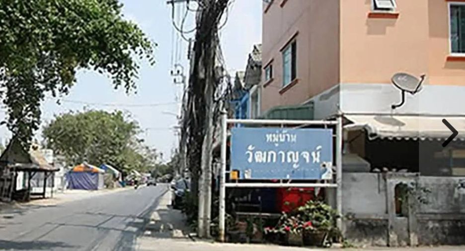 出售 2 卧室 联排别墅 在 Mueang Nonthaburi, Nonthaburi