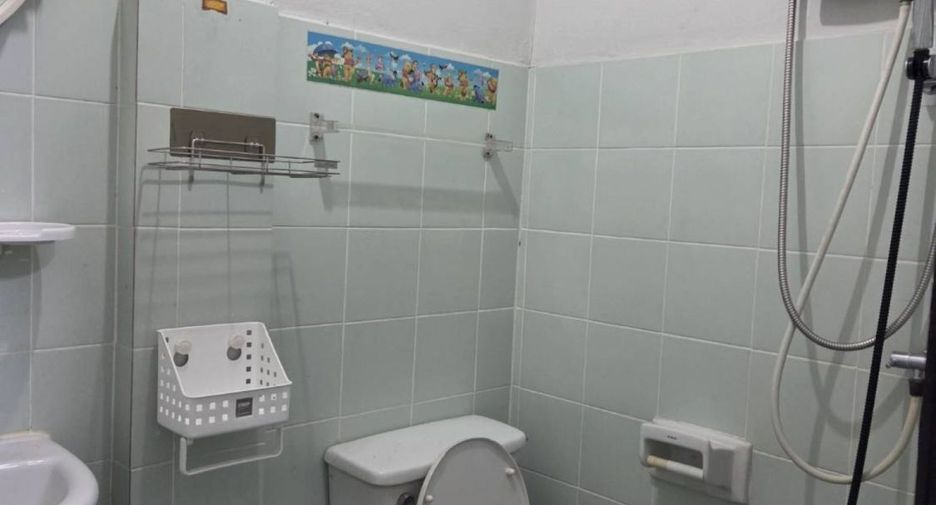 出售 2 卧室 联排别墅 在 Mueang Nonthaburi, Nonthaburi