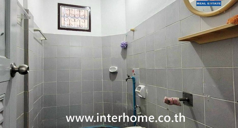 À vendre 1 chambre maison de ville à Bang Bua Thong, Nonthaburi