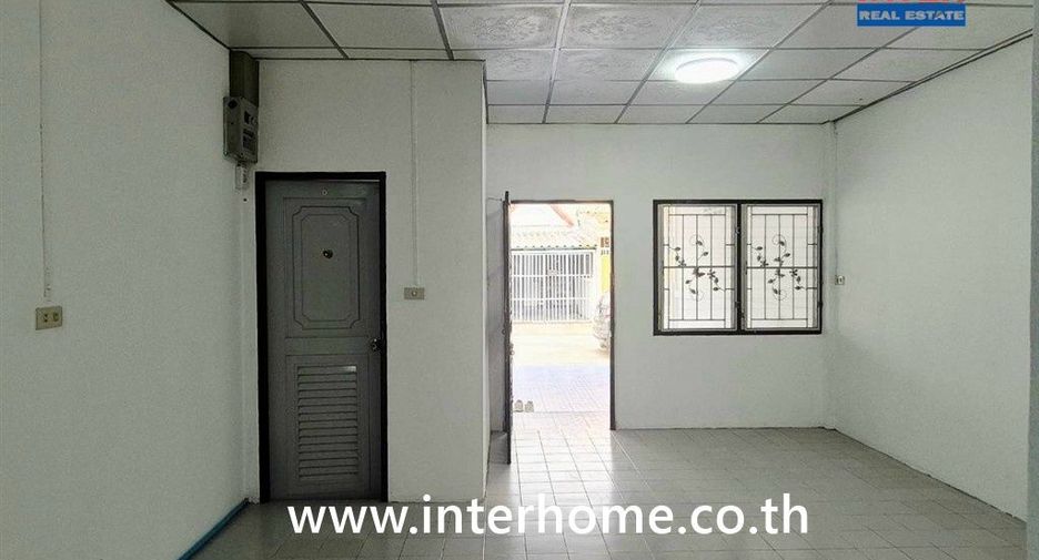 À vendre 1 chambre maison de ville à Bang Bua Thong, Nonthaburi