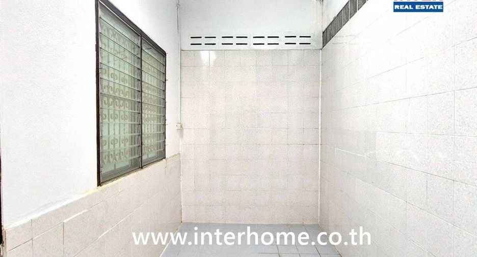 À vendre 1 chambre maison de ville à Bang Bua Thong, Nonthaburi