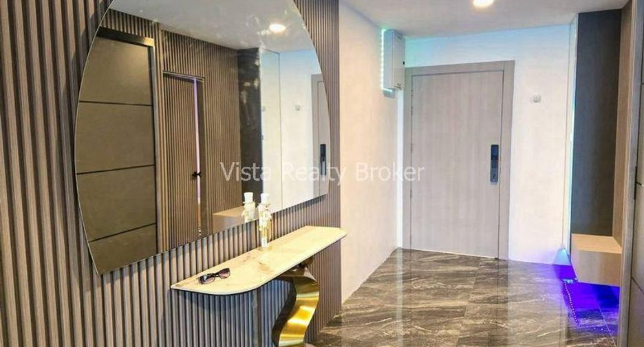 For sale 3 bedrooms condo 