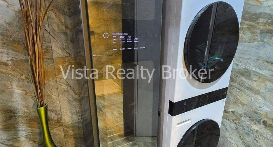 For sale 3 bedrooms condo 